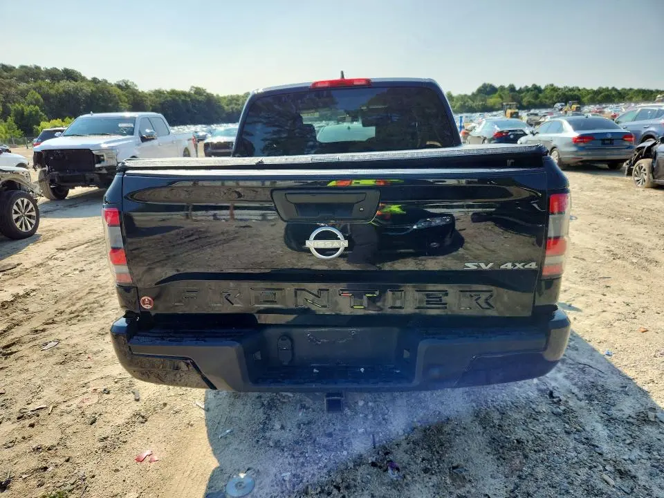 2024 NISSAN FRONTIER SV  