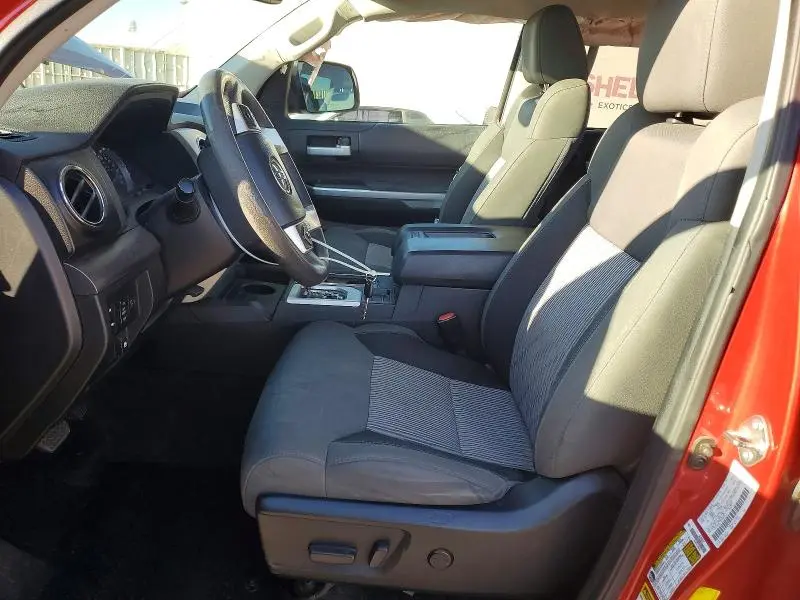 2015 TOYOTA TUNDRA SR5  