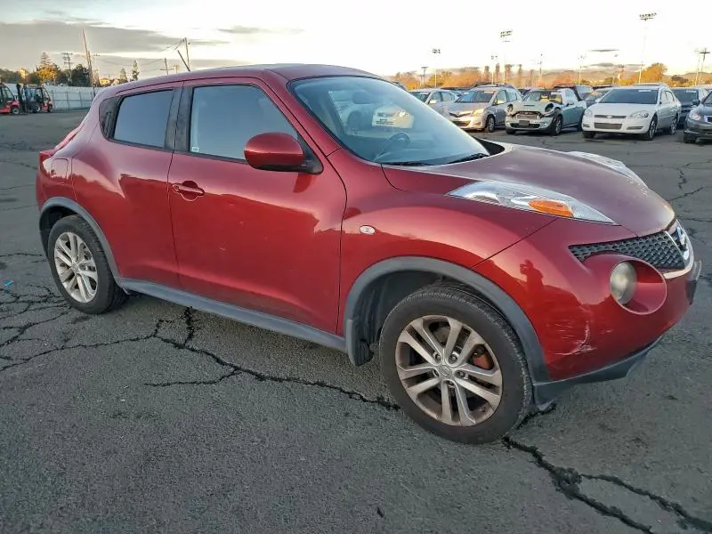 2011 NISSAN JUKE S  