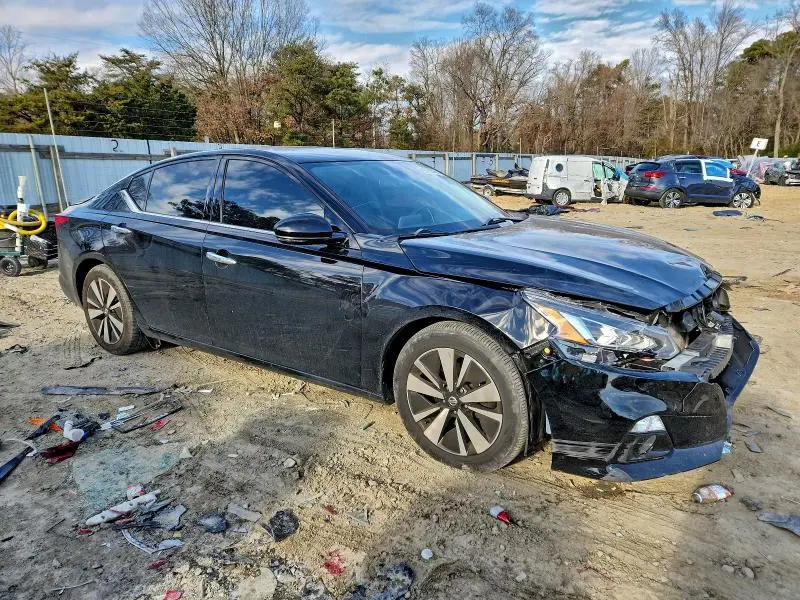 2019 NISSAN ALTIMA SL  