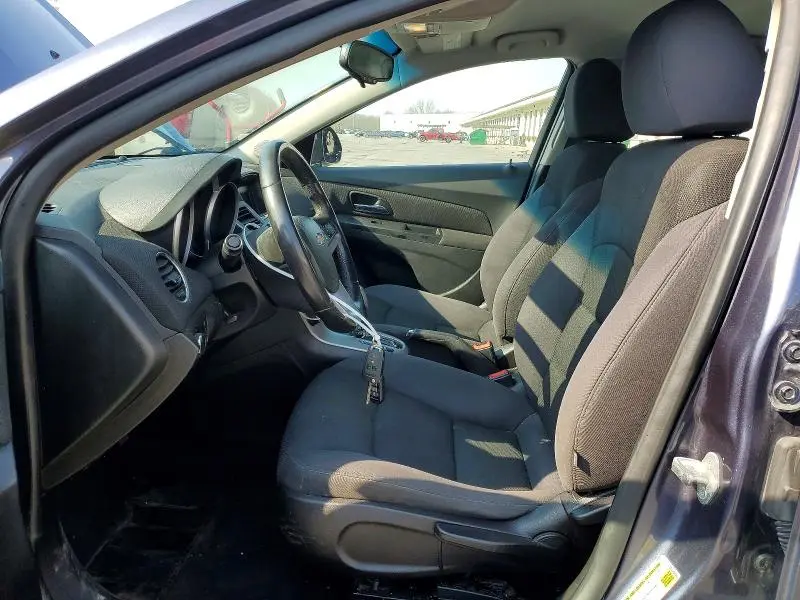 2013 CHEVROLET CRUZE LT  