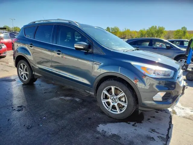 2019 FORD ESCAPE TITANIUM  