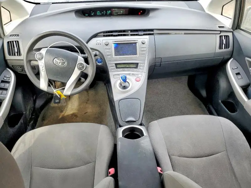 2013 TOYOTA PRIUS THREE  