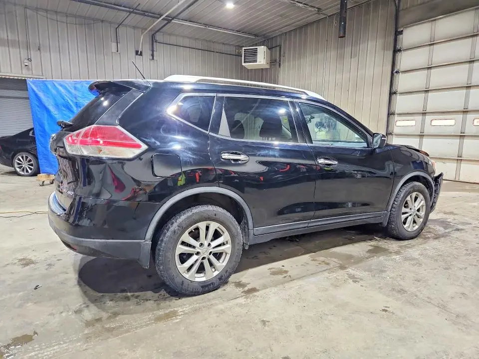 2015 NISSAN ROGUE SV  