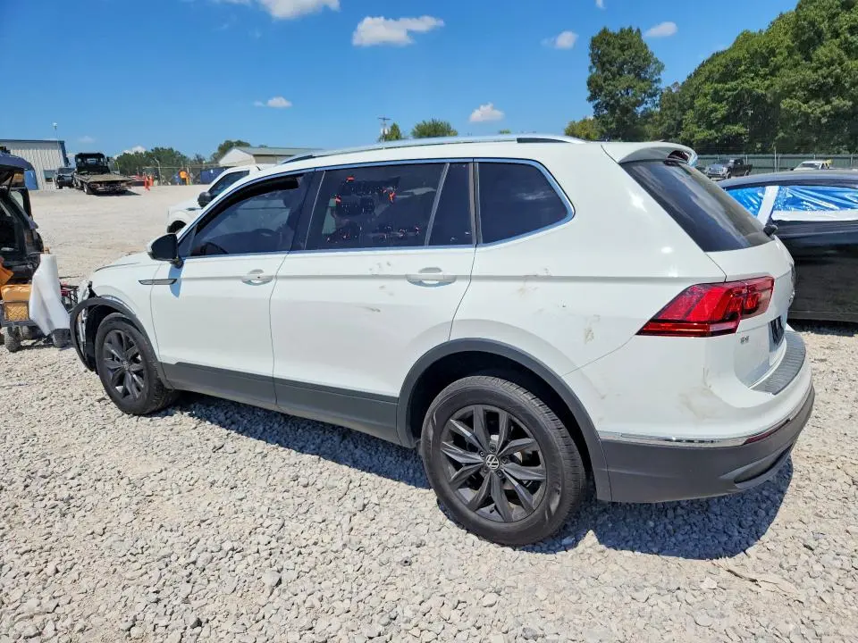 2024 VOLKSWAGEN TIGUAN SE  