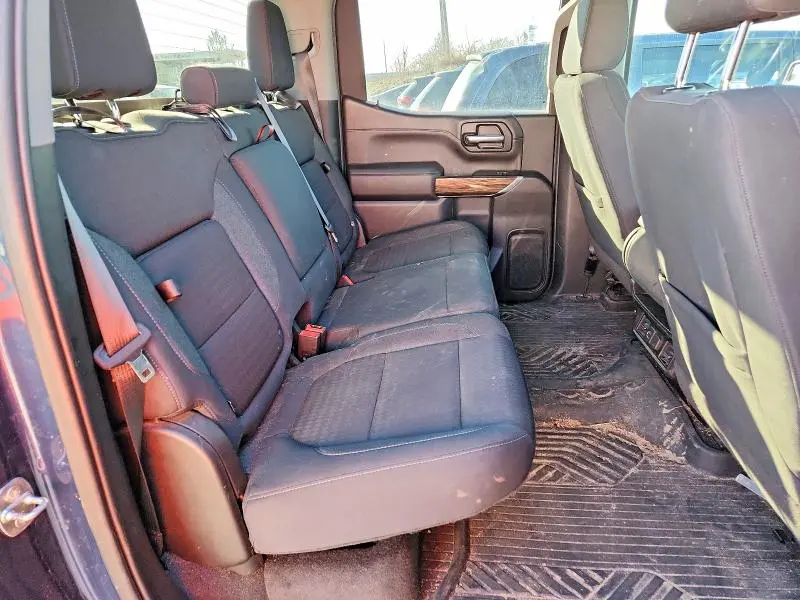 2021 CHEVROLET SILVERADO K1500 RST  