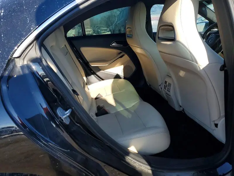 2015 MERCEDES-BENZ CLA 250 4MATIC  