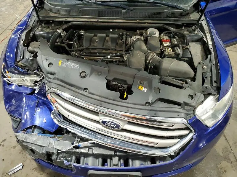 2013 FORD TAURUS SE  