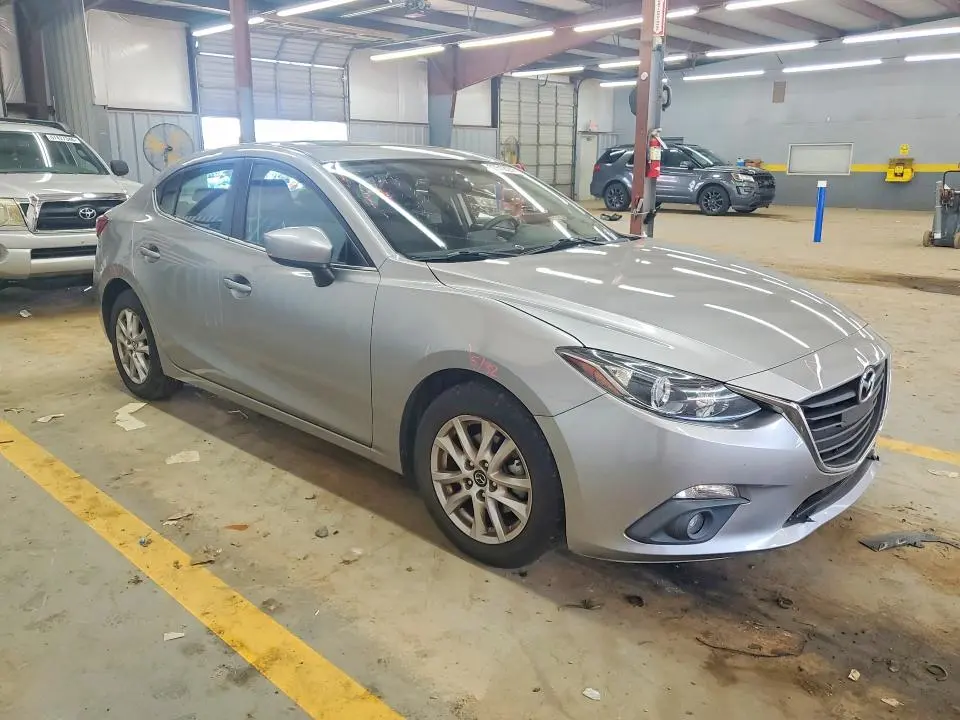 2015 MAZDA 3 TOURING  
