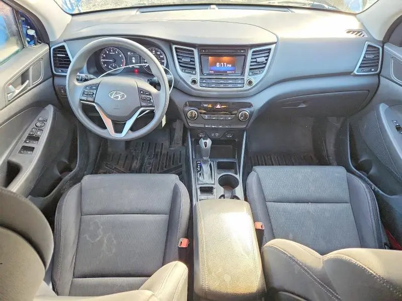 2016 HYUNDAI TUCSON SE  