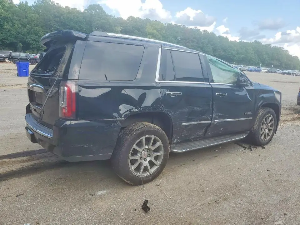 2017 GMC YUKON DENALI  