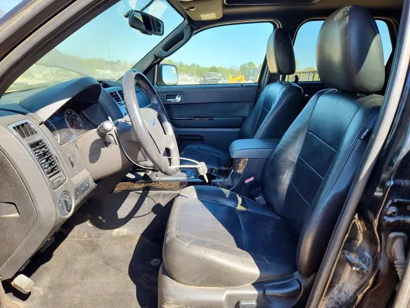 2011 FORD ESCAPE LIMITED  