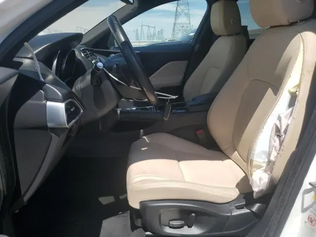 2017 JAGUAR F-PACE PREMIUM  