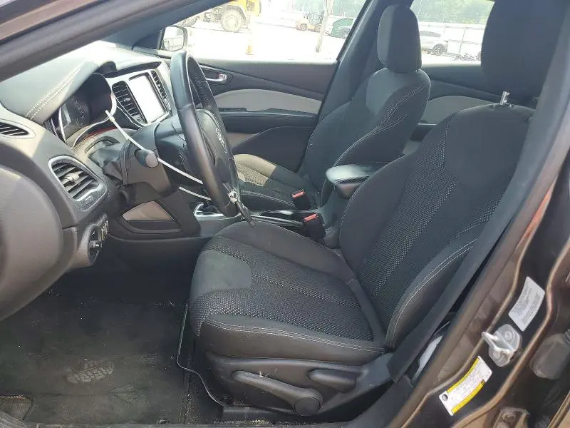 2016 DODGE DART SXT  