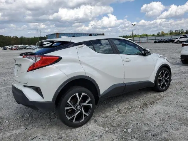 2021 TOYOTA C-HR XLE
