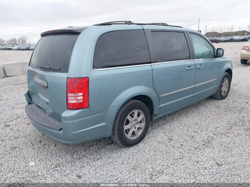 2010 CHRYSLER TOWN & COUNTRY TOURING