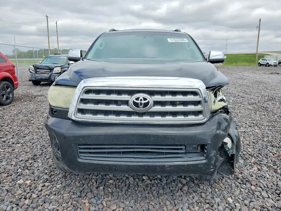 2010 TOYOTA SEQUOIA PLATINUM  