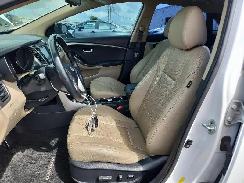2016 HYUNDAI ELANTRA GT BASE  