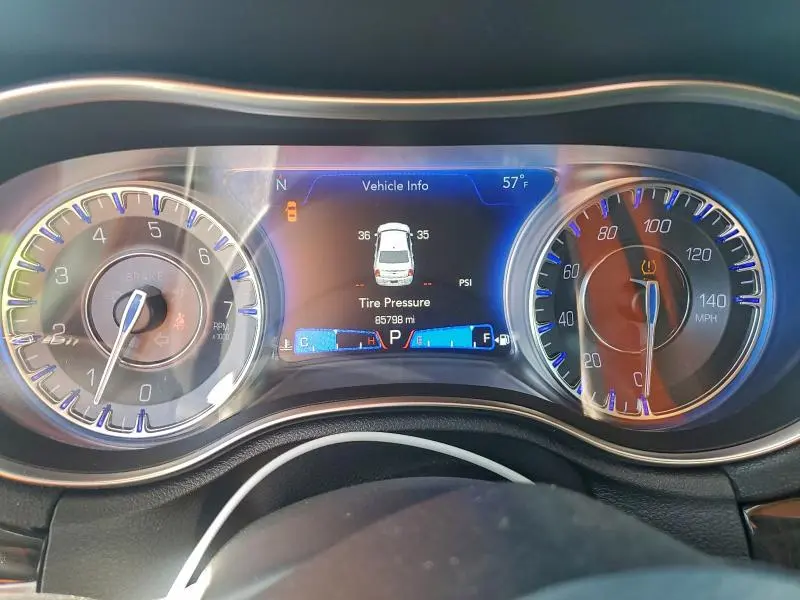 2019 CHRYSLER 300 LIMITED  