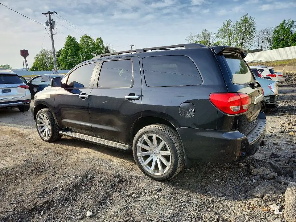 2010 TOYOTA SEQUOIA LIMITED  