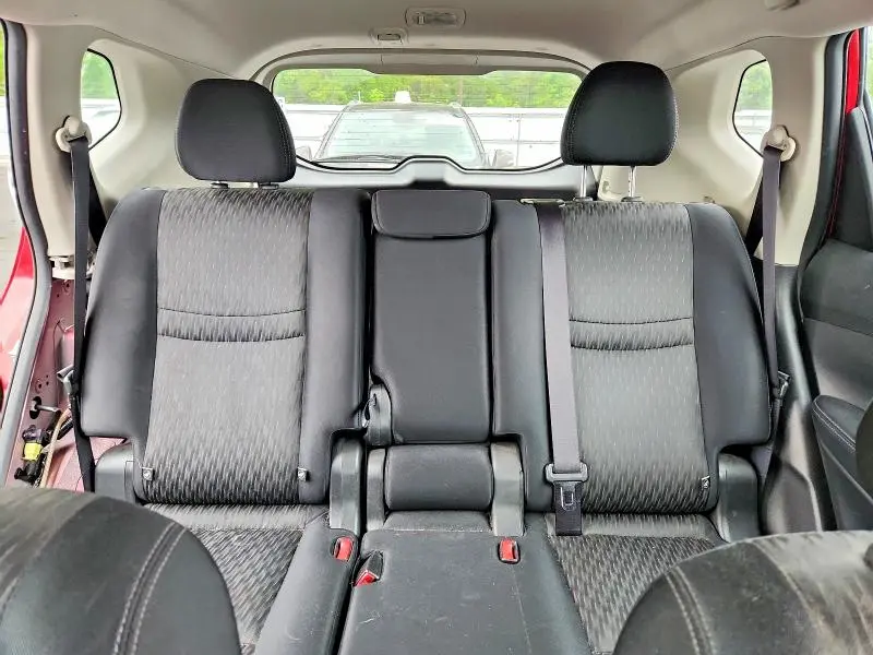 2017 NISSAN ROGUE S  