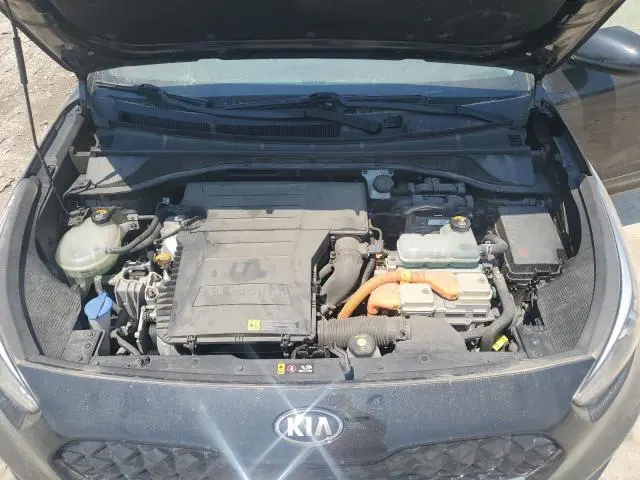 2020 KIA NIRO LX  