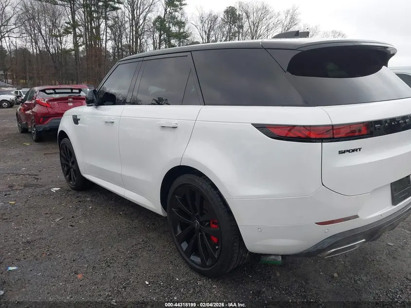 2025 LAND ROVER RANGE ROVER SPORT P400 DYNAMIC SE