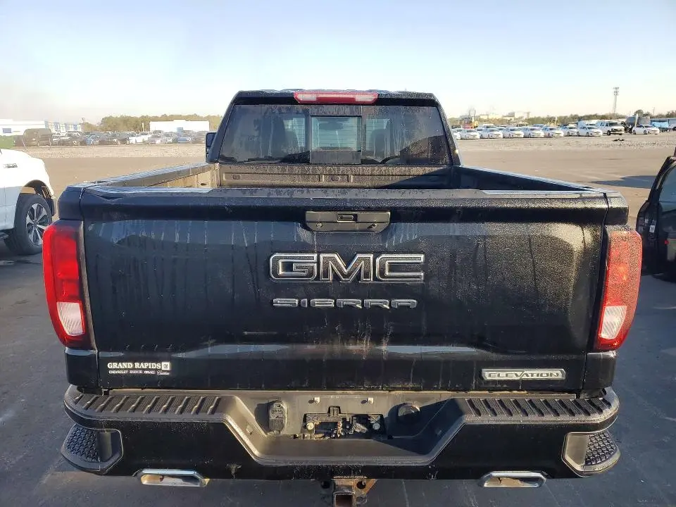 2021 GMC SIERRA K1500 ELEVATION  