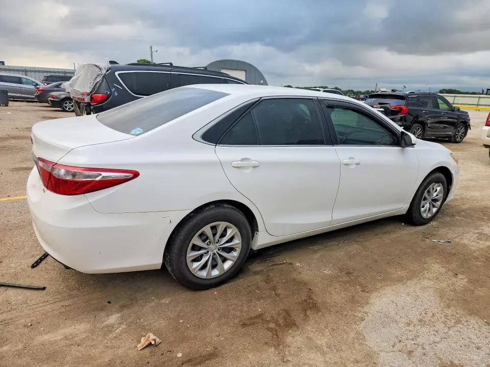 2015 TOYOTA CAMRY   