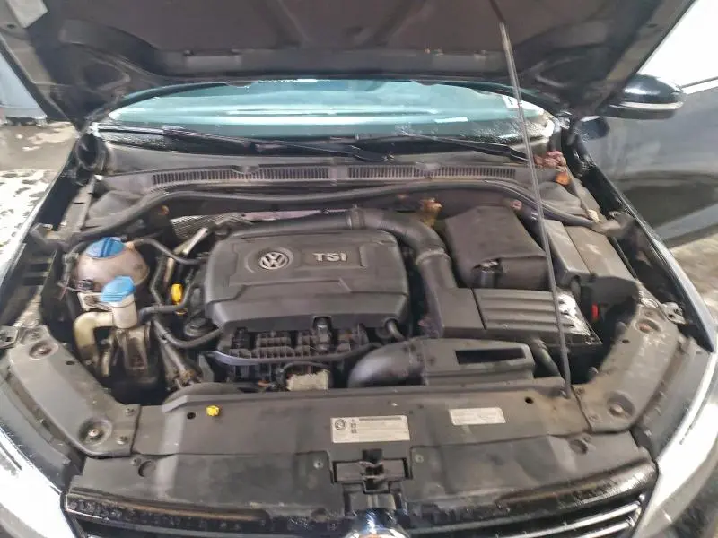 2014 VOLKSWAGEN JETTA SE  