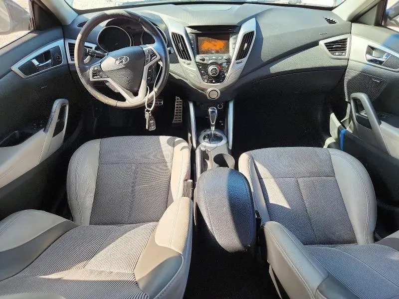 2013 HYUNDAI VELOSTER BASE  