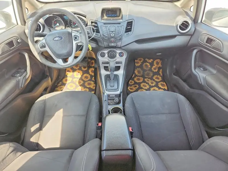2018 FORD FIESTA SE  