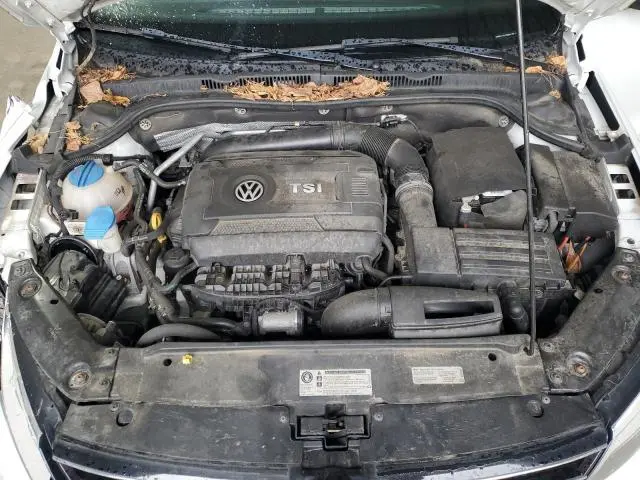 2016 VOLKSWAGEN JETTA SPORT  