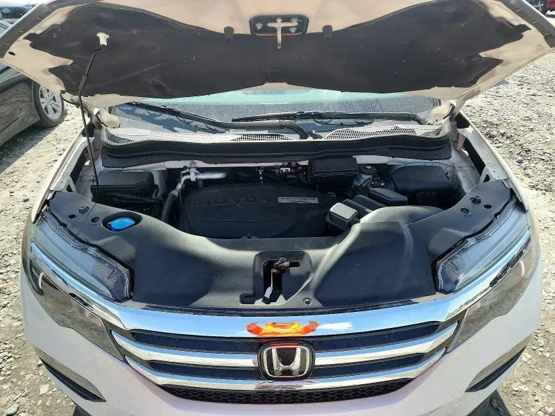 2017 HONDA PILOT TOURING  