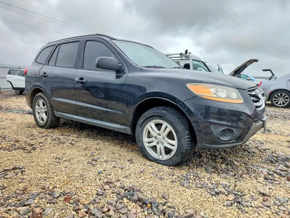 2010 HYUNDAI SANTA FE GLS  