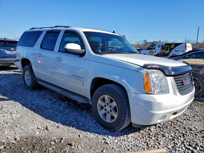 2010 GMC YUKON XL K1500 SLT  