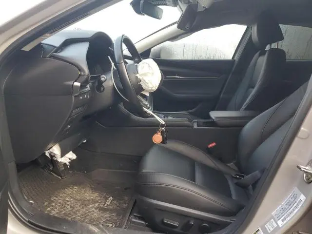 2025 MAZDA 3 PREFERRED  