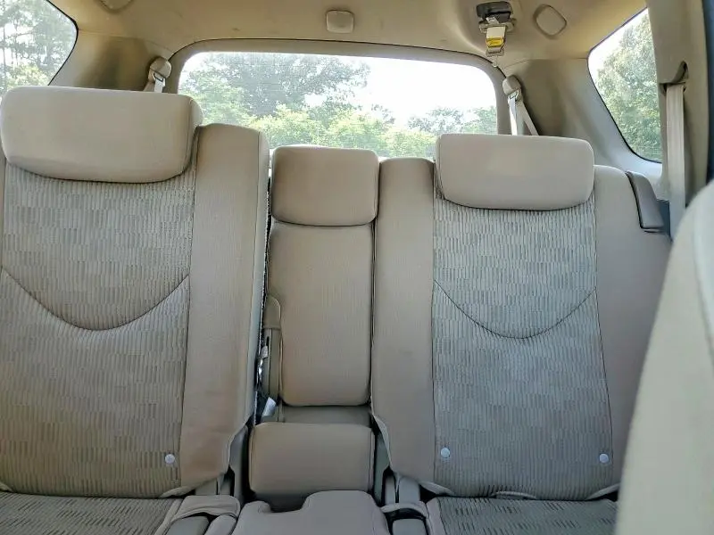 2010 TOYOTA RAV4 BASE  