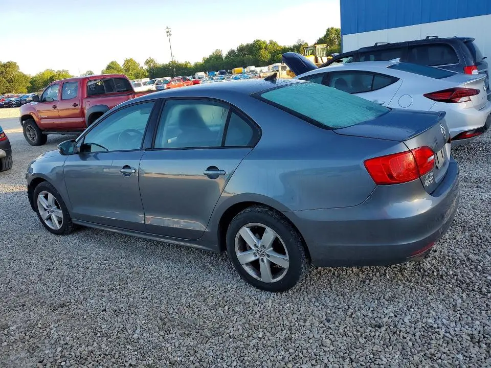 2012 VOLKSWAGEN JETTA TDI  