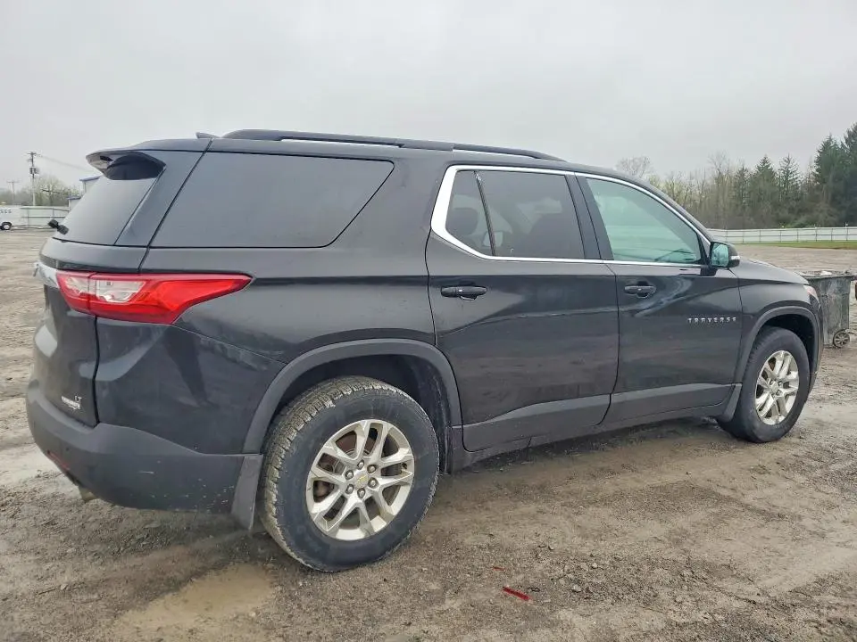 2019 CHEVROLET TRAVERSE LT  