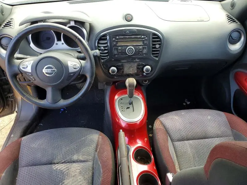 2011 NISSAN JUKE S  