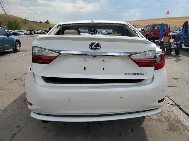 2017 LEXUS ES 300H  
