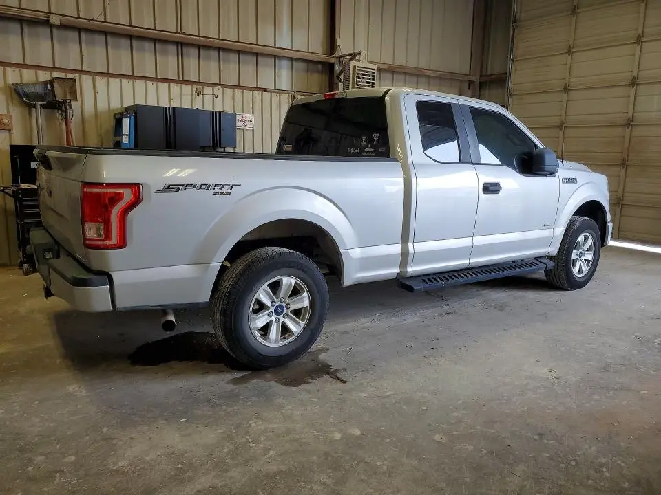 2017 FORD F150 SUPER CAB  