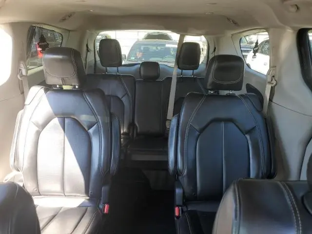 2020 CHRYSLER VOYAGER LXI  