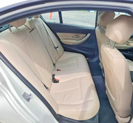 2017 BMW 320 XI  