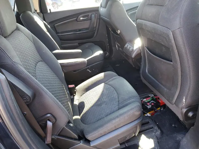 2012 CHEVROLET TRAVERSE LT  