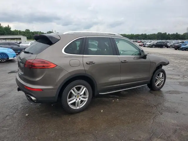 2016 PORSCHE CAYENNE   