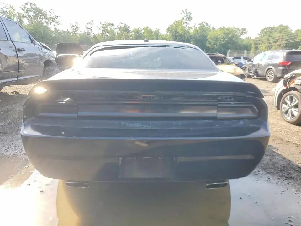 2012 DODGE CHALLENGER SXT  