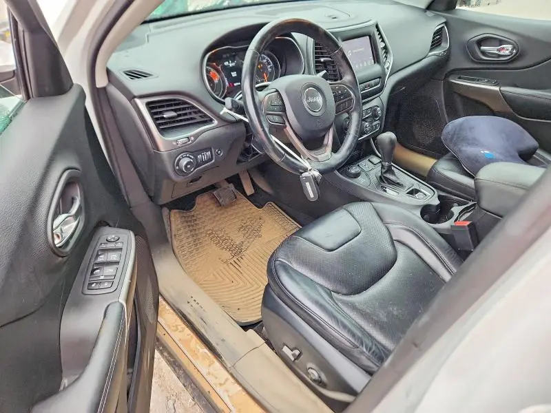 2020 JEEP CHEROKEE LATITUDE PLUS  