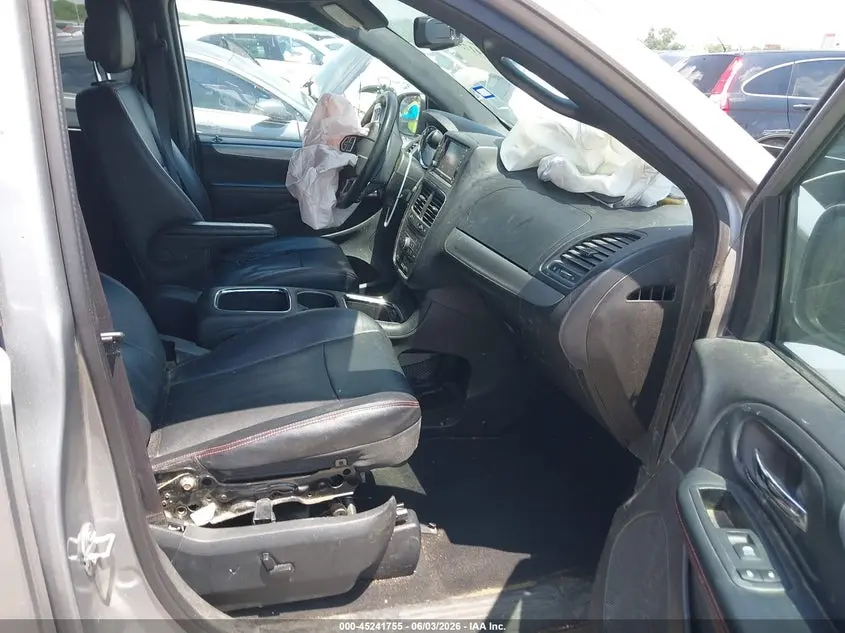 2017 DODGE GRAND CARAVAN GT